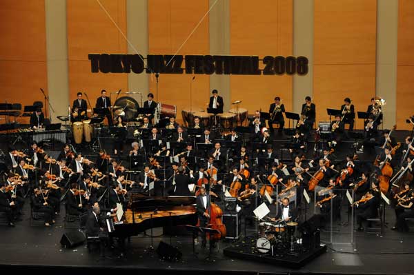 Hank Jones and Ron Carter with NHK Symphony Orchestra photo by Rieko Oka