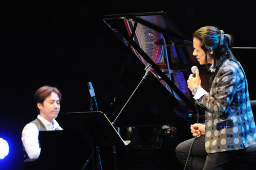 TOKU & ���J�N photo by (c)�����p�Y�^(c)Hideo Nakajima�@(c)TOKYO JAZZ FESTIVAL 2010