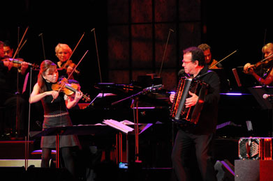 photo by (c)�����p�Y�^(c)Hideo Nakajima�@(c)TOKYO JAZZ FESTIVAL 2011