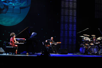 photo by (c)�����p�Y�^(c)Hideo Nakajima�@(c)TOKYO JAZZ FESTIVAL 2011