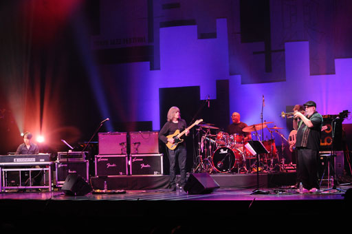 photo by (c)�����p�Y�^(c)Hideo Nakajima�@(c)TOKYO JAZZ FESTIVAL